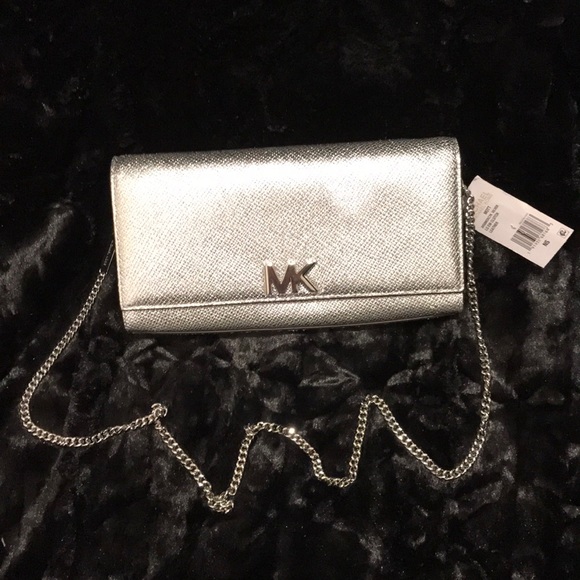 Michael Kors Handbags - Michael Kors Metallic Clutch / Crossbody.